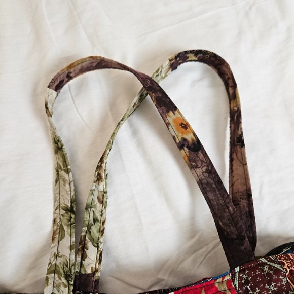 Handmade Tote/Purse with Zipper Closure - Picture 9 of 9